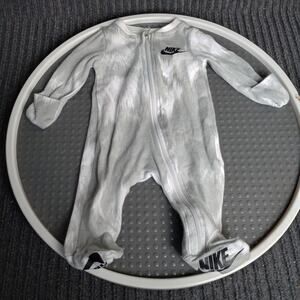 Nike New Born Sleep Zip Up One Piece Footies PJs Gray